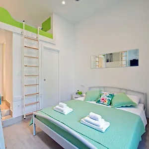  Apartment Microapartment Suni Croatia
