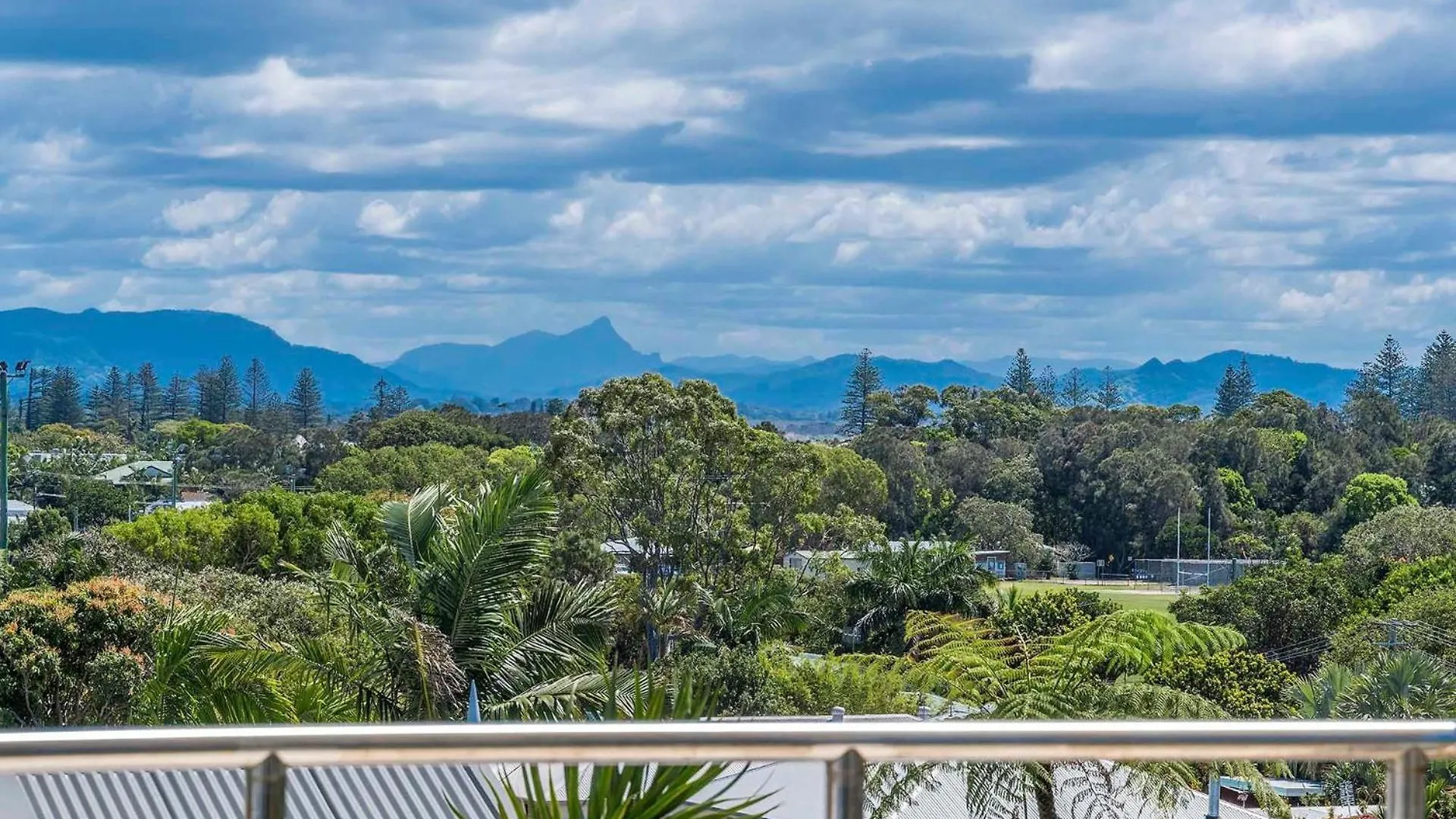 Salta Villa Byron Bay Australia